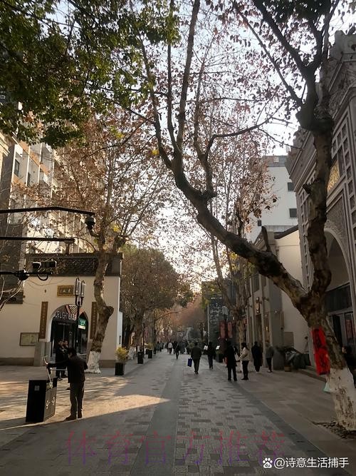 安帅:让谁做替补都很难 重要的是上场时有高水平 安帅:让谁做替补都很难 重要的是上场时有高水平